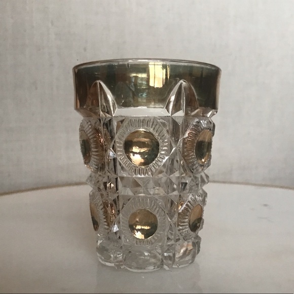 Newport “Bull’s Eye and Daisy” Antique Tumbler by U.S. Glass Co. - Picture 2 of 10